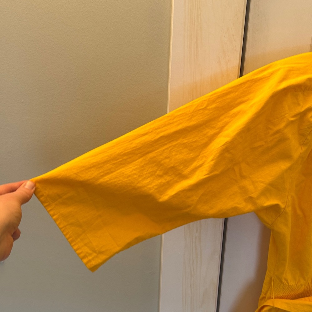 True Vintage 💛⚠️ 80s Yellow Button-Up Belted Dress - Picture 4 of 10